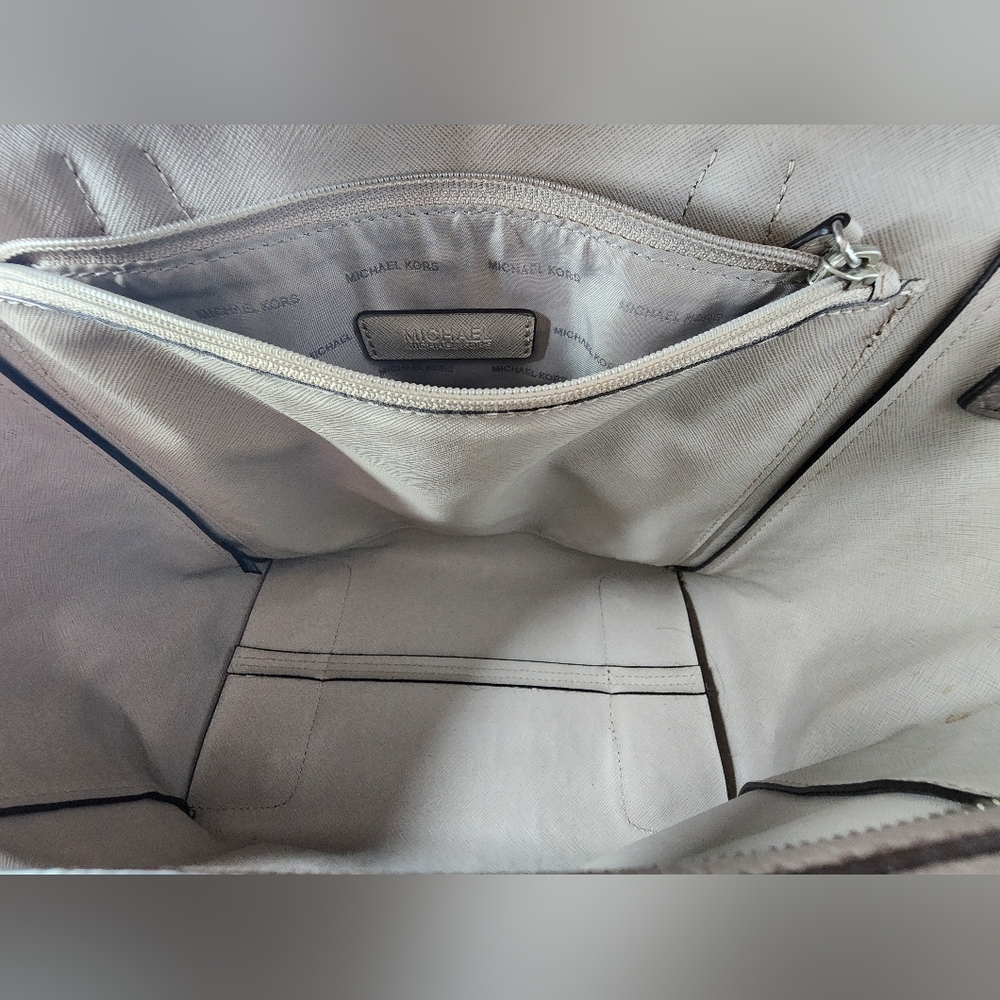 Michael Kors Studio Mercer Large Satchel Tote CINDER Leather Gray Taupe - Picture 5 of 11